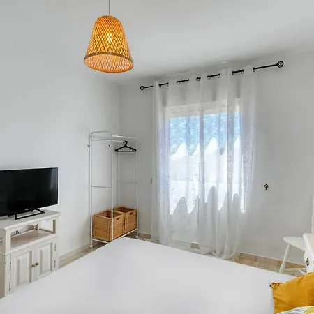 Apartment Weforyou Sol Y Mariposas