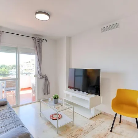 Weforyou Sol Y Mariposas Apartment *